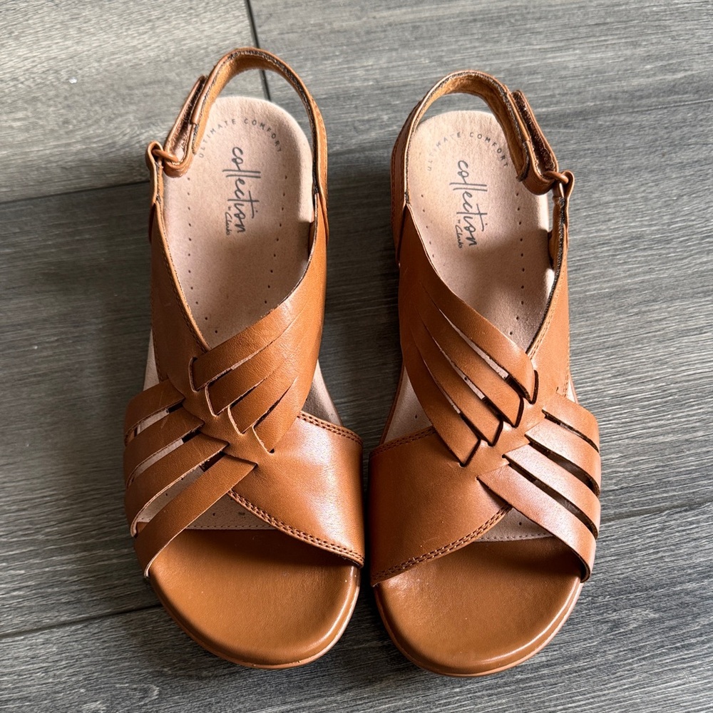 Collection B Tan Leather Women's Sandals